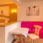 Seefelderin - Boutiquehotel St. Georg Otel 4*
